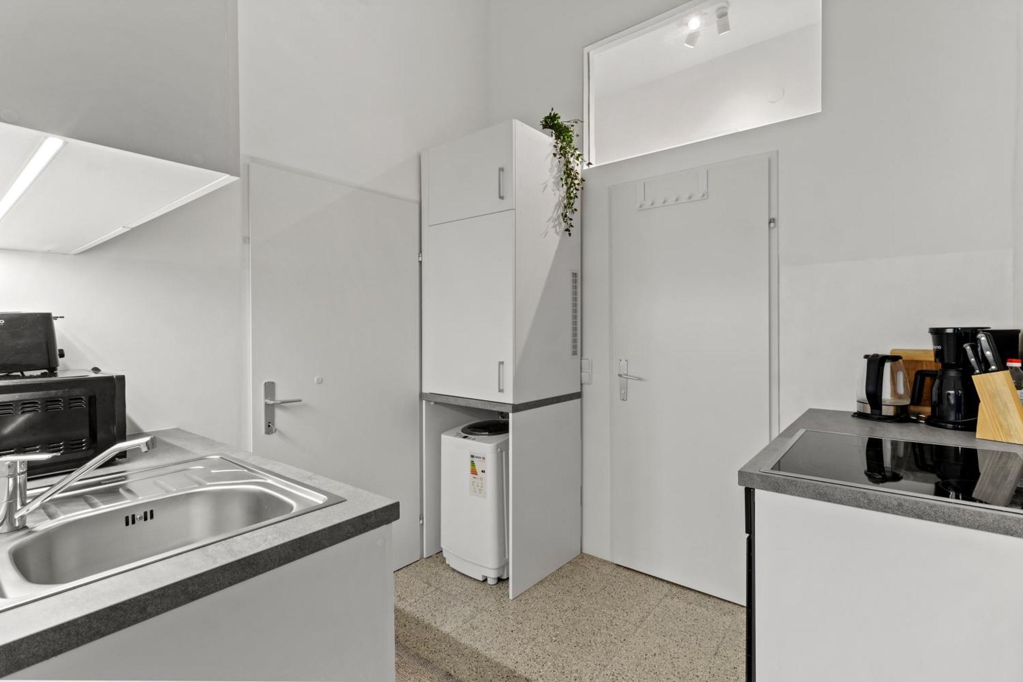 Stylish Apartment, 4 Min To U3 Zipperer Strasse Vienna Exterior photo