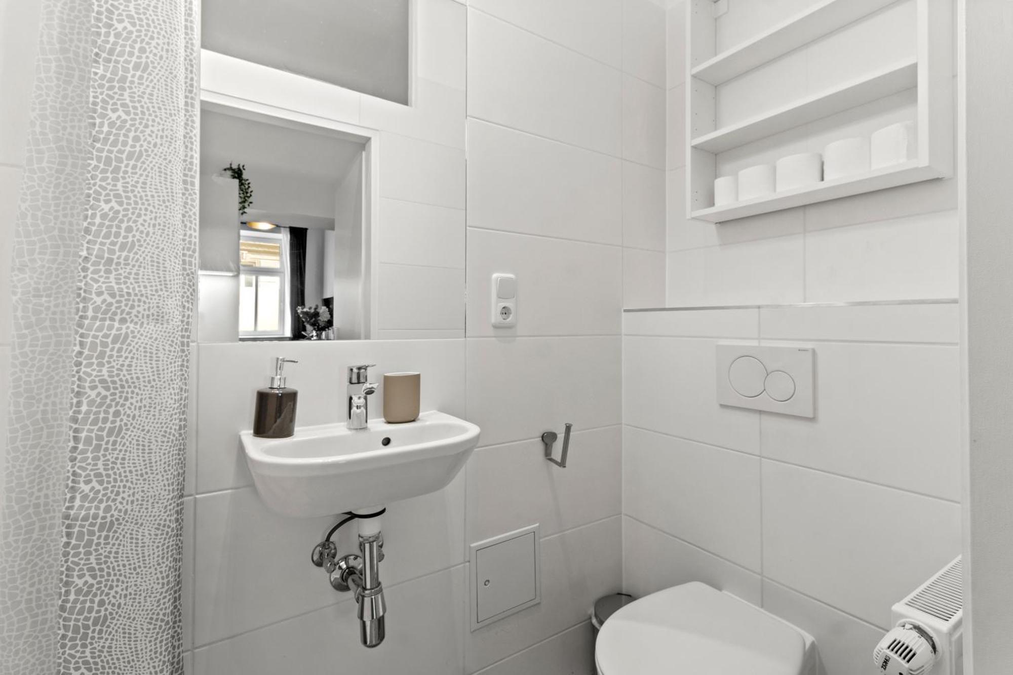 Stylish Apartment, 4 Min To U3 Zipperer Strasse Vienna Exterior photo