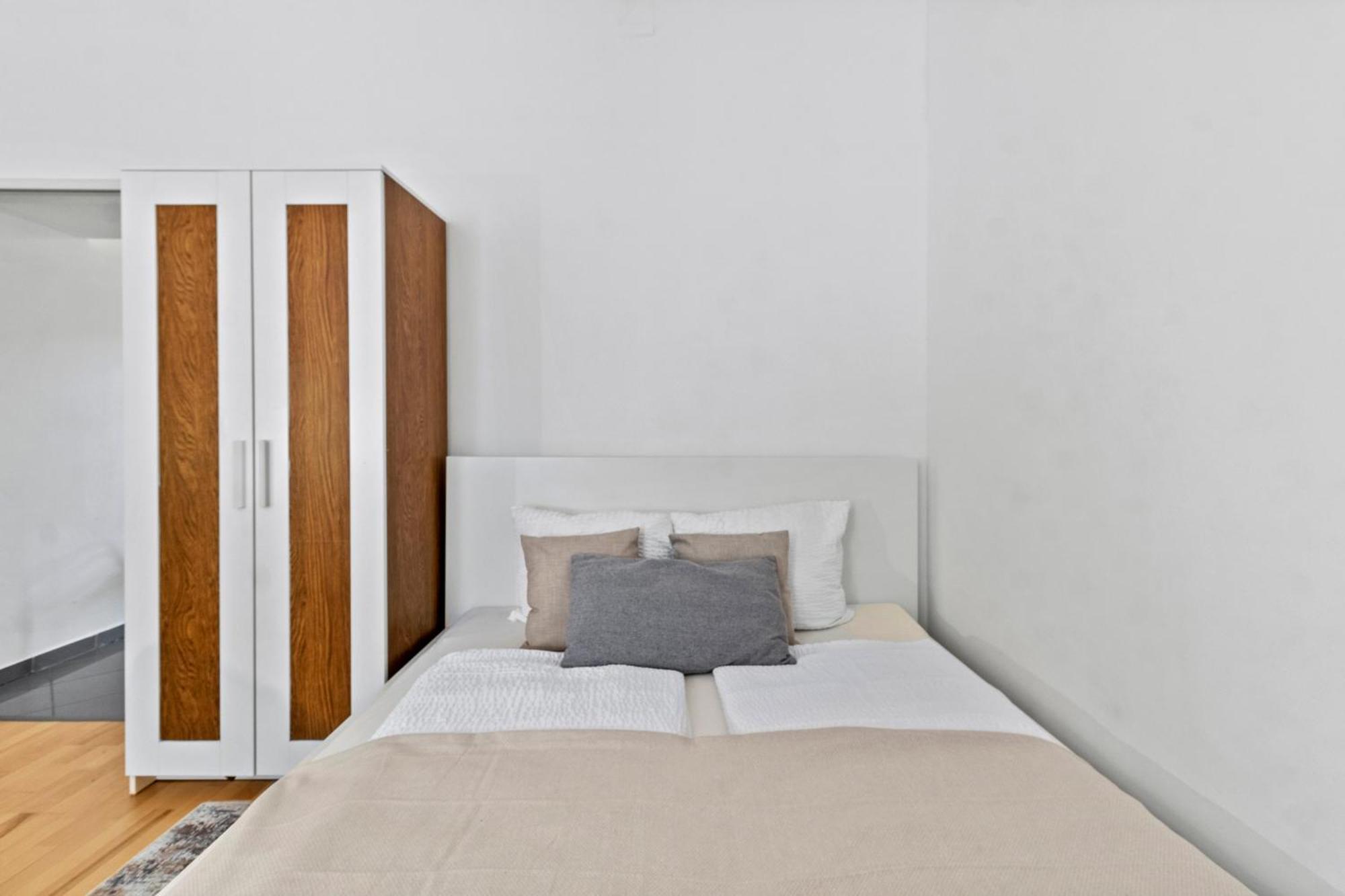 Stylish Apartment, 4 Min To U3 Zipperer Strasse Vienna Exterior photo