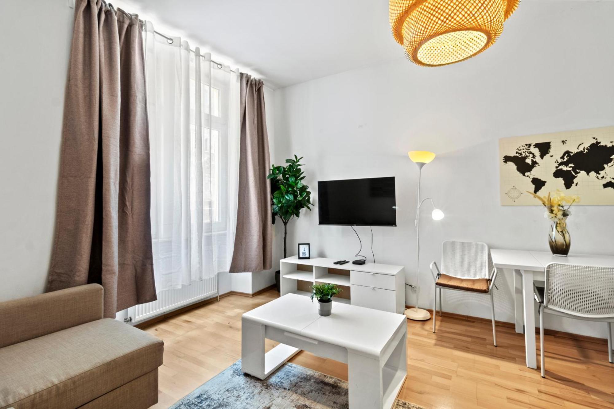 Stylish Apartment, 4 Min To U3 Zipperer Strasse Vienna Exterior photo